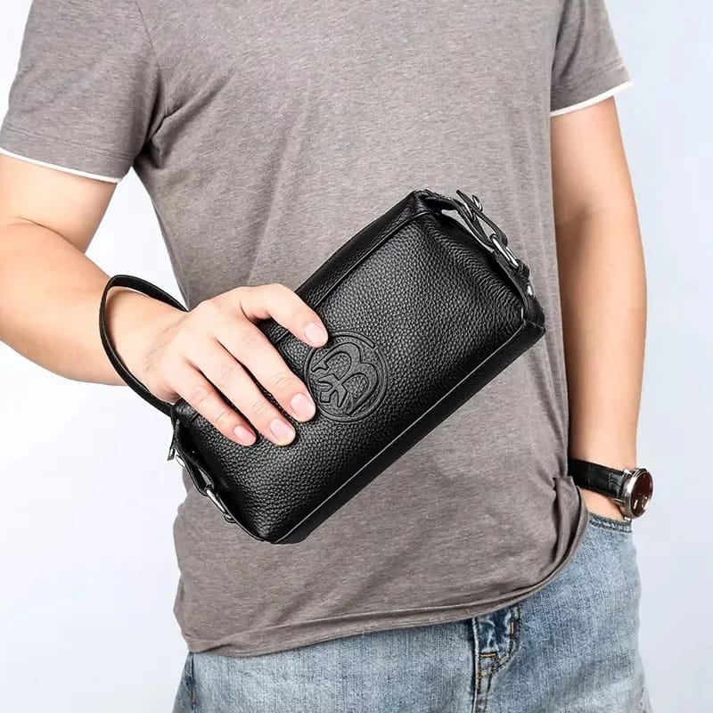 Men bags collection in Doha, Qatar